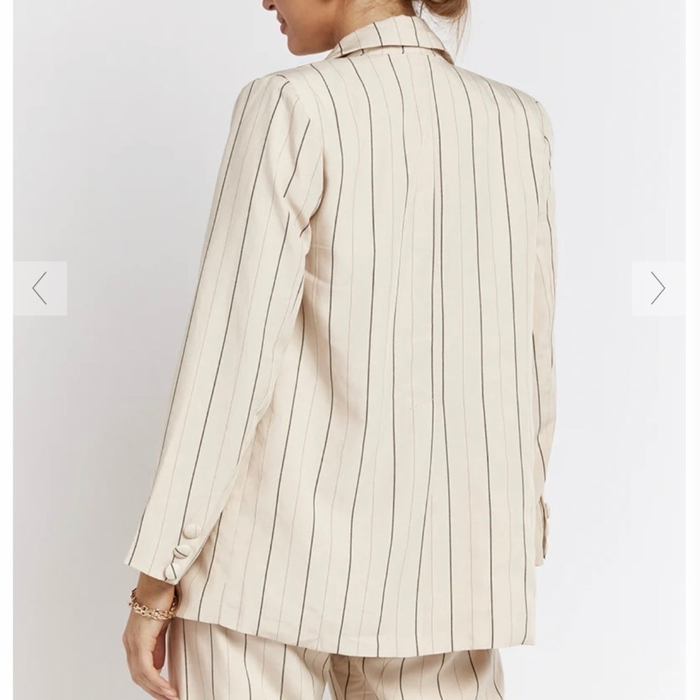 DISSH CELLE Cream Stripe Blazer WidePants Blazer & PantSuit. sz4. & sz.2. - Picture 4 of 17